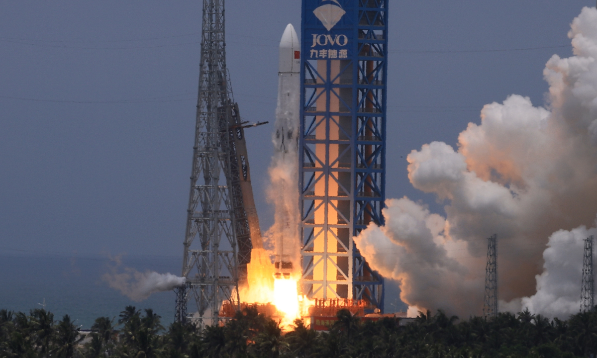 China Achieves Milestone in Reusable Rocket Technology with Successful Long March 10B Launch and First-Stage Recovery
