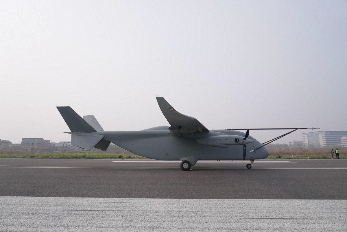 China's Record-Breaking Unmanned Cargo Aircraft Achieves Inaugural Flight in Henan Province