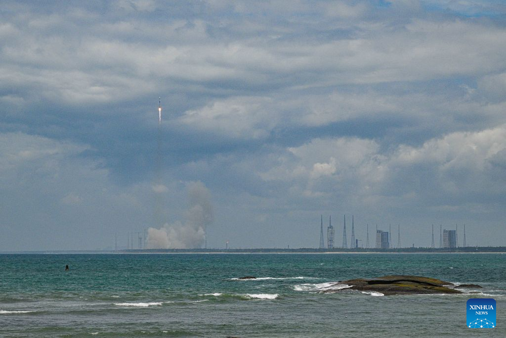 China Marks Historic Milestone with Successful Reusable Rocket Stage Recovery During Long March-10B Inaugural Launch
