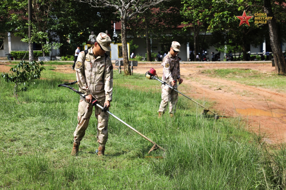 China-Cambodia Military Cooperation Center at Ream Naval Base Engages in Community Education Outreach Program