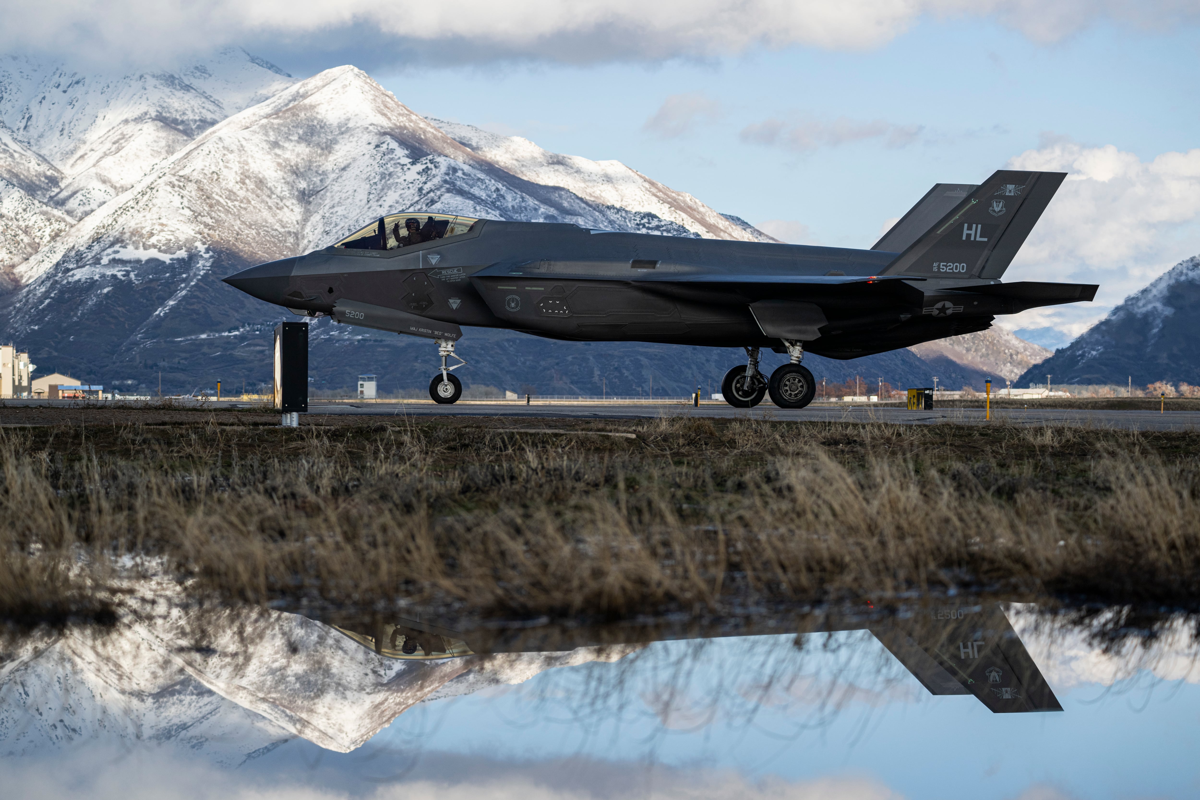 GAO Report Reveals Just One Quarter of F-35 Fighter Jets Are Fully Combat Ready
