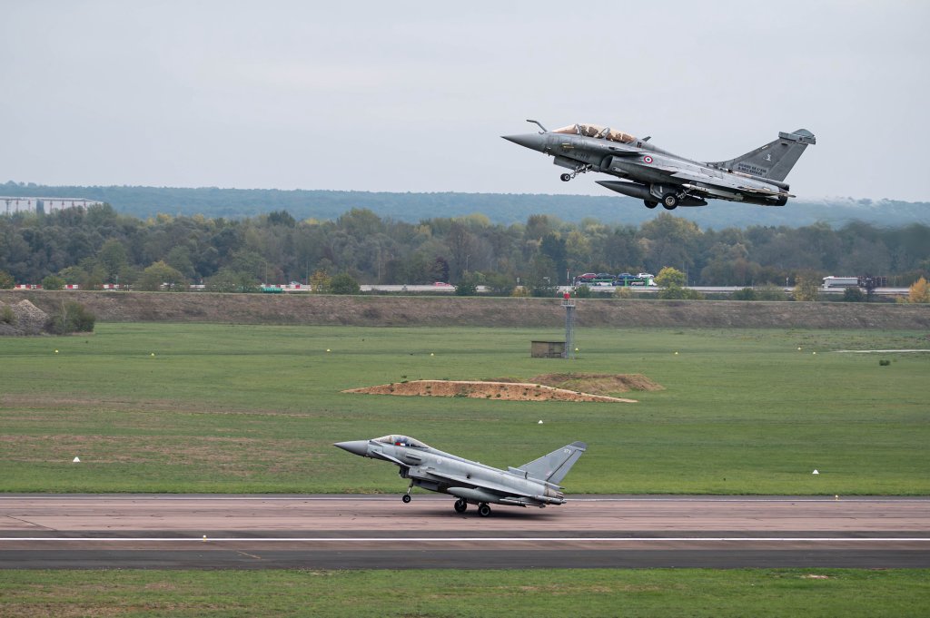 France and United Kingdom Conduct Unprecedented Combined Aerial Nuclear Strike Drill