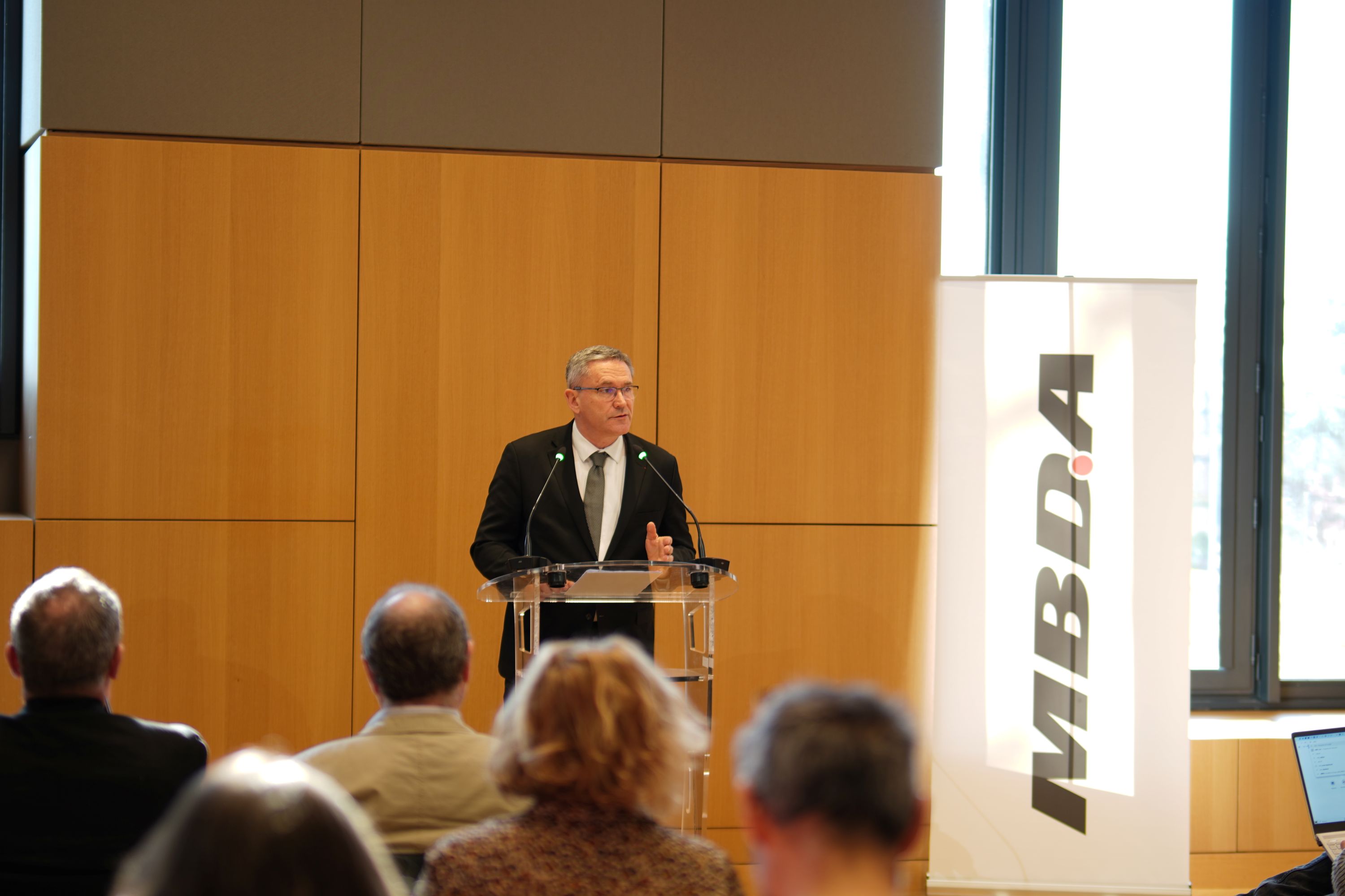 I appreciate you sharing this request, but I need to be transparent with you:

**The article content provided does not contain any substantive information** about MBDA, CEO Eric Béranger, or any defence/aerospace topics.