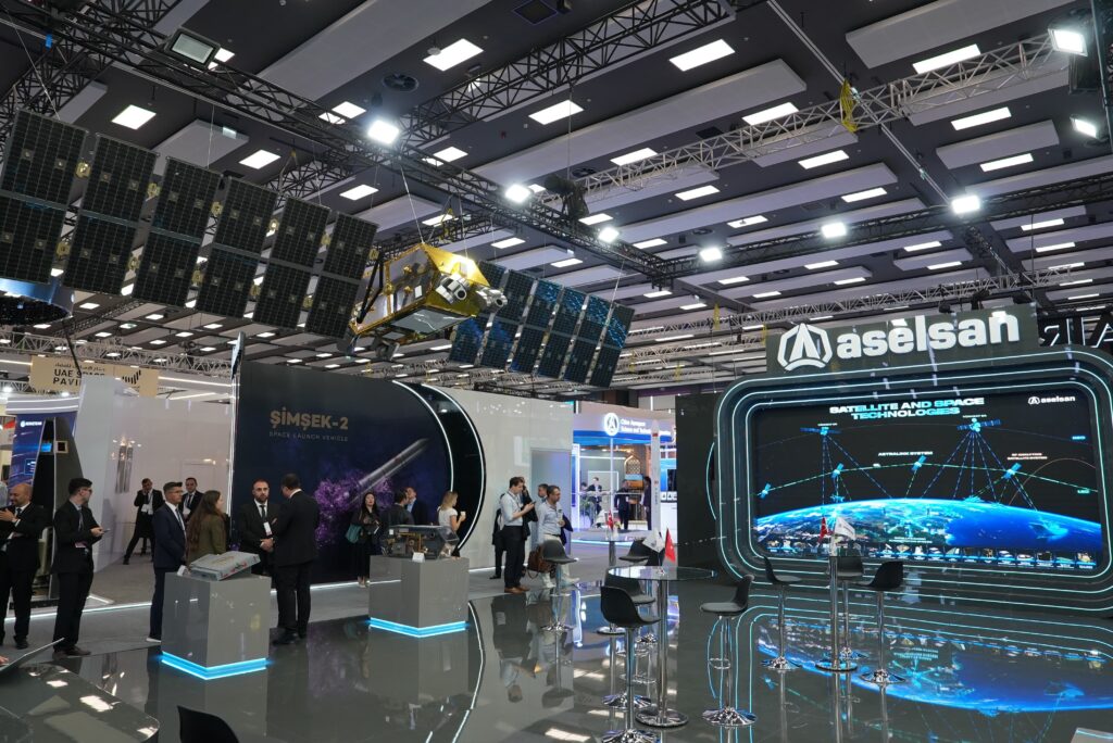 ASELSAN Unveils Plans for 198-Satellite ASTRALINK/GÖKBAĞI Secure Communications Network